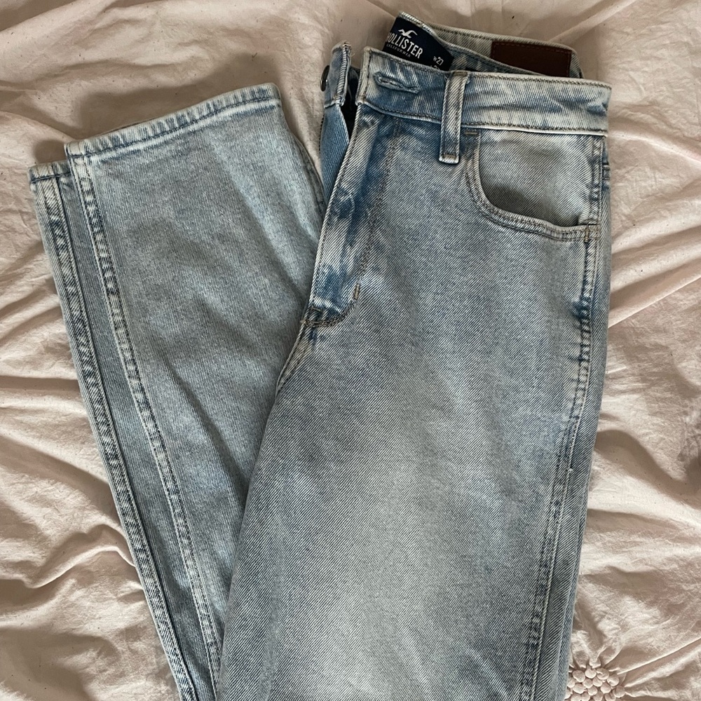 Hollister Mom Jeans